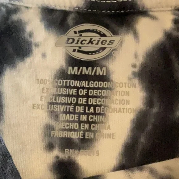 Dickies woman’s log sleeve tie dye shirt - Picture 7 of 7